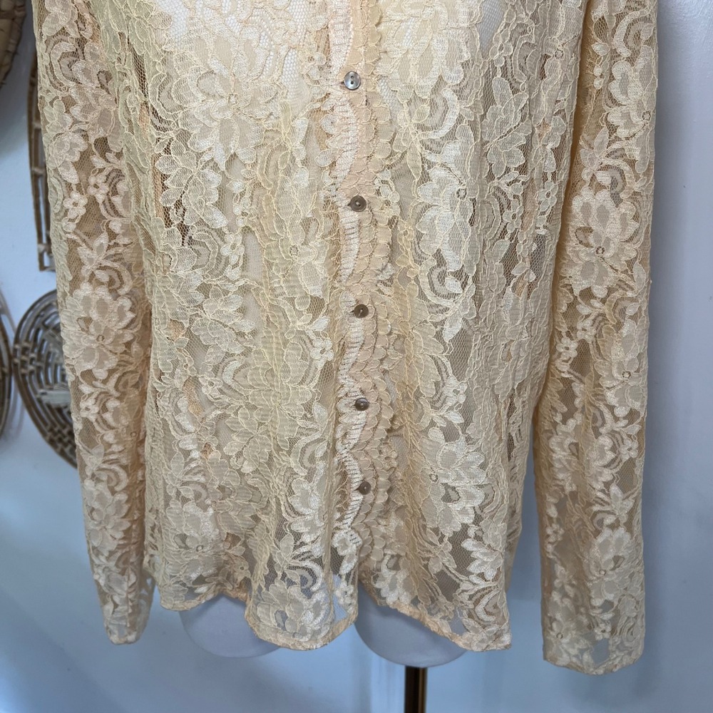 Liz Claiborne Lace Blouse Yellow Button Front Sheer Top Romantic Cottagecore 14 - Picture 3 of 7